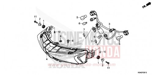 REAR COMBINATION LIGHT NSS300AD de 2013